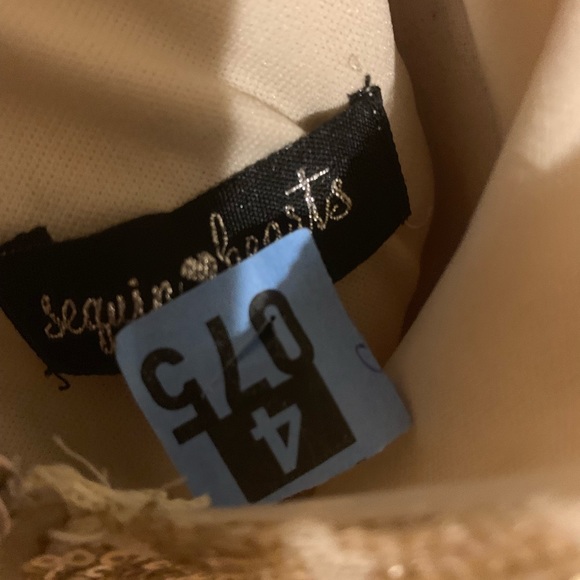 dress - Picture 3 of 4